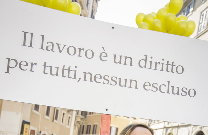 Presidio contro la chiamata nominativa generalizzata per i lavor Roma, 11 novembre 2015: Presidio contro la chiamata nominativa generalizzata per i lavoratori con disabilità introdotta dal jobs act © Simona Caleo/Cgil
