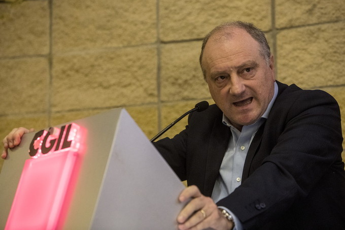 ‘(Dis)uguaglianze di genere nel sistema previdenziale' © Marco Merlini / Cgi Roma, 12 novembre 2019 Cgil nazionale, sala G. Di Vittorio Iniziativa Cgil ‘(Dis)uguaglianze di genere nel sistema previdenziale' Nella foto Roberto Ghiselli