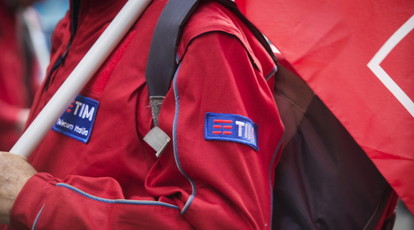 Tim: Landini, no a scorporo, da Governo servono risposte e strategia